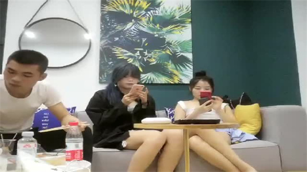 千人斩星选!极品双飞嫩妹两穴齐开,高潮迭起欲仙欲死