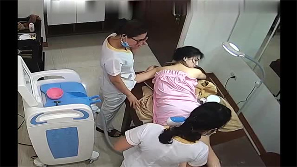 绝美粉嫩蜜穴竟有处女膜般触感!极品紧致让人疯狂探索